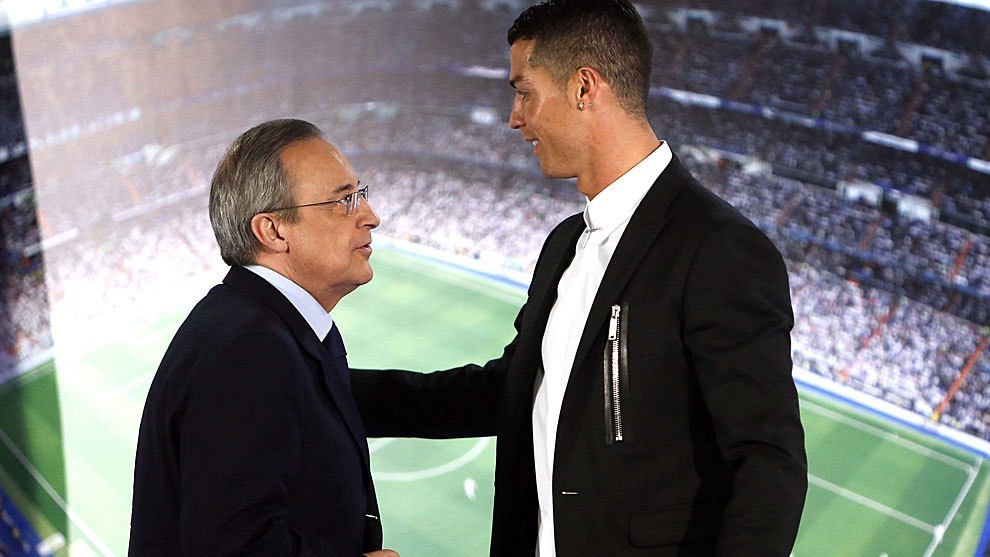 رونالدو يكشف الشخص الذي دفعه للرحيل عن ريال مدريد
