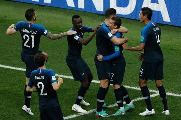 منتخب فرنسا يتفوق على ريال مدريد ويفوز بهذه الجائزة
