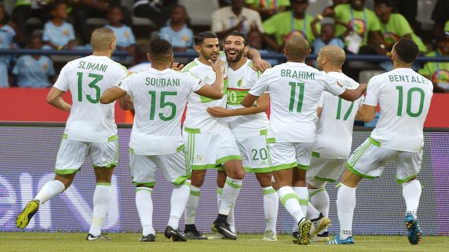 نجم المنتخب المغربي يرشح السنغال والجزائر للفوز بالكان