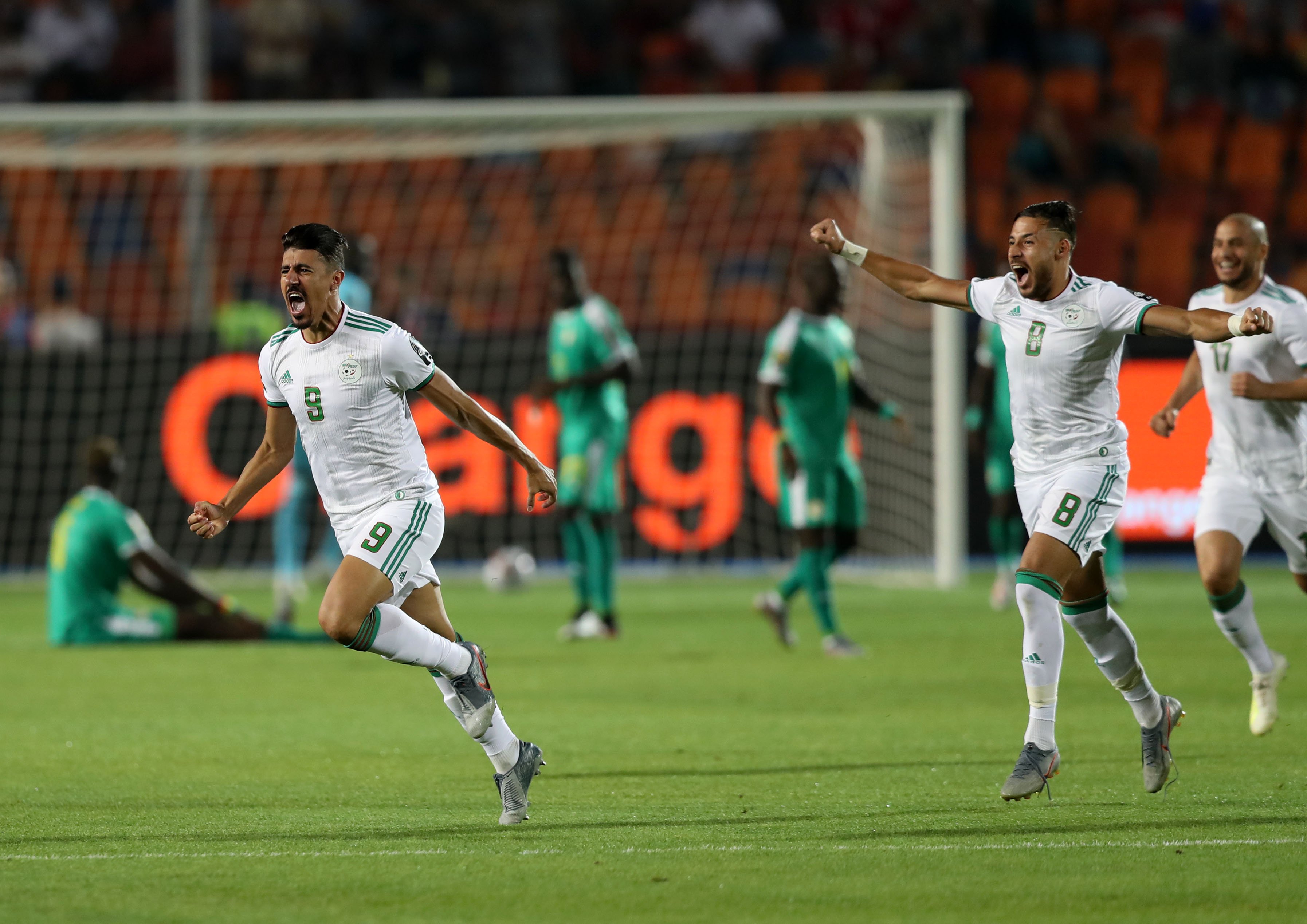 المنتخب الجزائري يجدد فوزه على السنغال ويتوج بكأس أمم إفريقيا للمرة الثانية في تاريخه