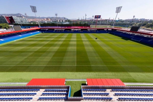 بالفيديو.. برشلونة يفتتح ملعبه الجديد "يوهان كرويف"