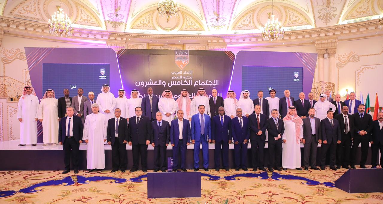 الأمير عبدالعزيز بن تركي الفيصل رئيساً للاتحاد العربي لكرة القدم