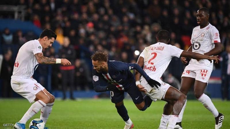 باريس سان جيرمان يفوز على ليل في مباراة عودة نيمار