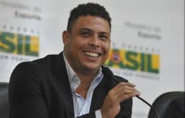 رونالدو يطمح لشراء فريق برتغالي
