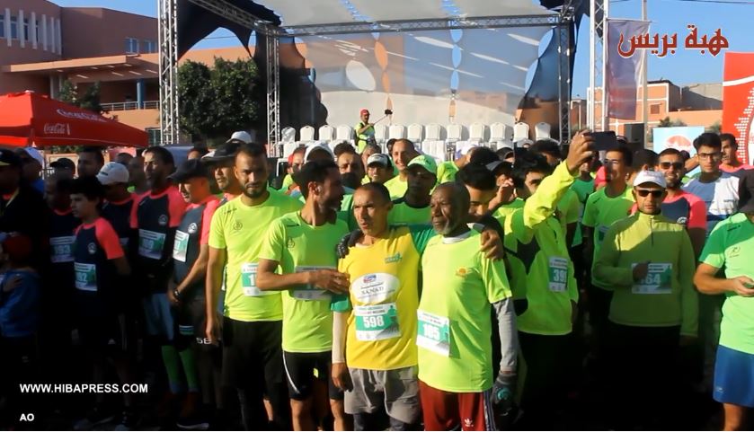 مشاركة عدائين من مختلف المدن المغربية في السباق الأول على الطريق بآيت ملول