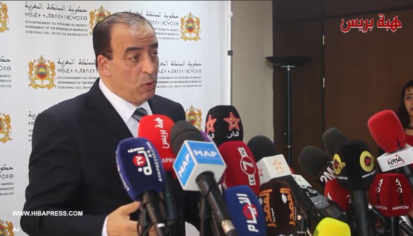 وزير الشباب والرياضة عن "تيفوات" الديربي: "زوينة واستعراض يشهد به العالم"