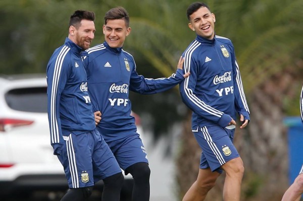 ديبالا يختار قدوته بين اللاعبين الأرجنتينيين ويصدم ميسي