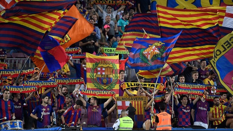 جماهير برشلونة تقع في المحظور بهتافات عنصرية