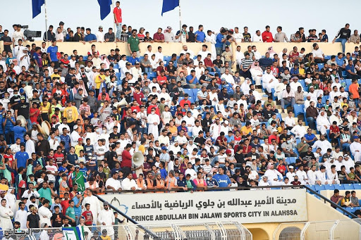 وفاة رضيع في المدرجات على هامش مباراة في الدوري السعودي