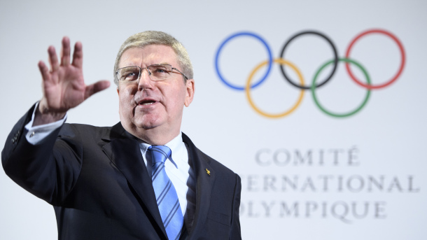 توماس باخ يكشف موعد الحسم في مصير أولمبياد طوكيو
