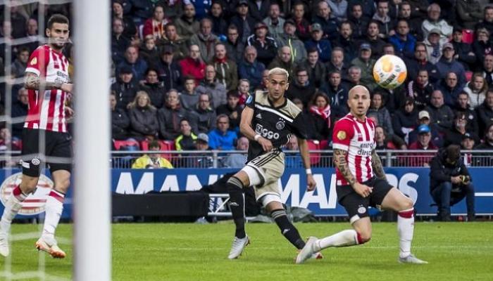 أندية الدوري الهولندي توافق على قرار إلغاء الموسم