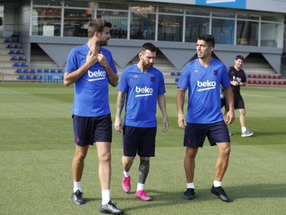 سيتين يمنع لاعبي برشلونة من الراحة