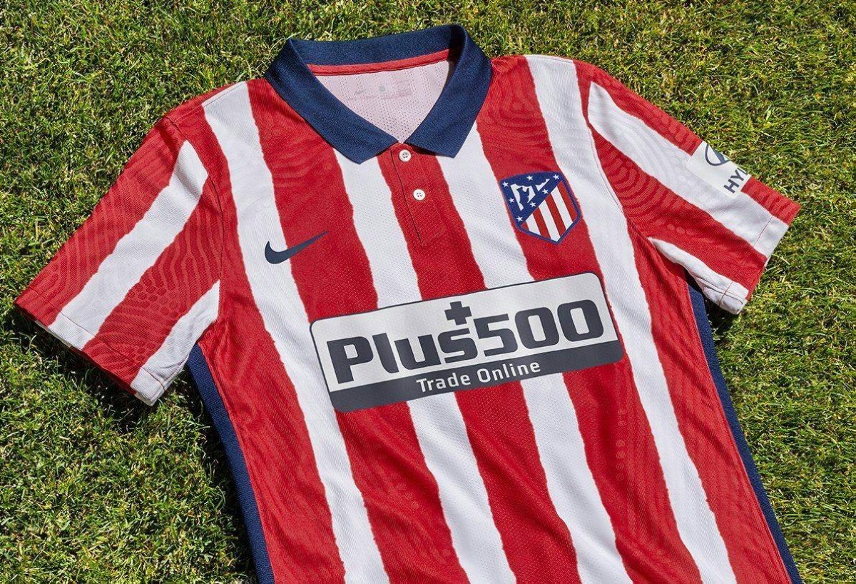 أتلتيكو مدريد يكشف عن قميصه الأساسي للموسم الجديد