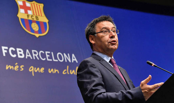 برشلونة يعلن براءة رئيسيه بارتوميو من تهمة الشركة الخاصة