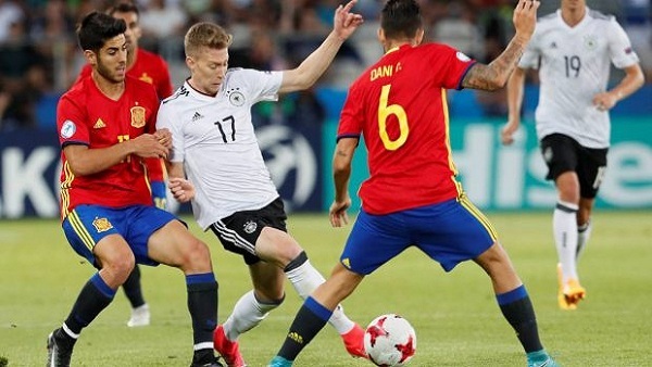 التشكيلتان الأساسيتان لألمانيا وإسبانيا في قمة دوري الأمم الأوروبية