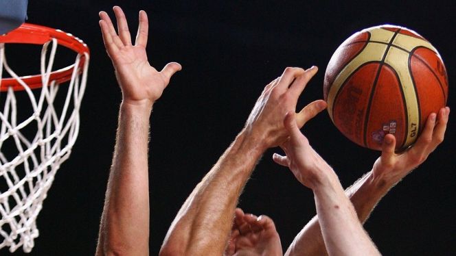من ينقد كرة السلة المغربية من المصير المجهول؟