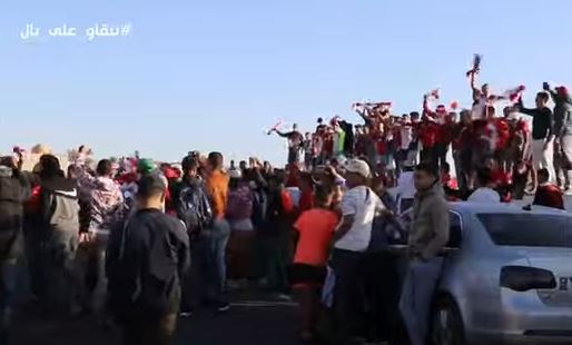 فيديو حماسي لجماهير الحسنية يشجعون الفريق قبل نصف نهائي الكونفدرالية