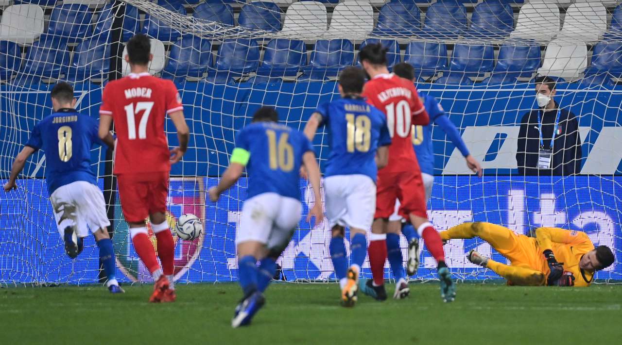 إيطاليا تستعيد الصدارة في دوري الأمم بفوز ثمين على بولندا