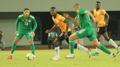 الجزائر تتعادل مع زامبيا وتتأهل رفقة زيمبابوي لنهائيات كأس افريقيا