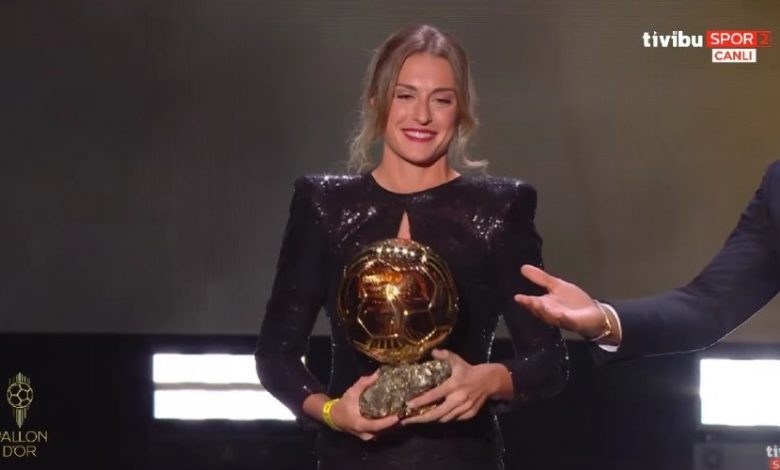 الإسبانية أليكسيا بتيلاس تنال جائزة أفضل لاعبة في العالم لسنة 2021