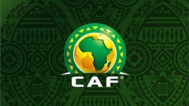 رئيس "كاف" يعقد اجتماعا ناجحا مع رئيس الكاميرون قبل بداية كأس أفريقيا