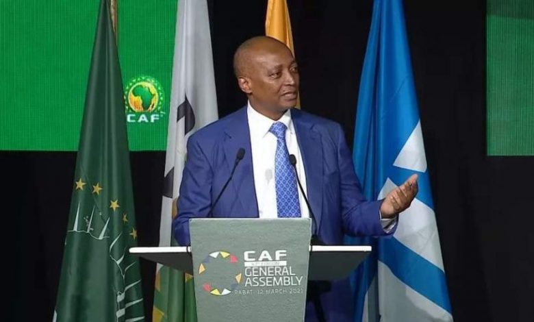 رئيس "كاف" يسافر إلى الكاميرون للحسم في مصير كأس أمم أفريقيا