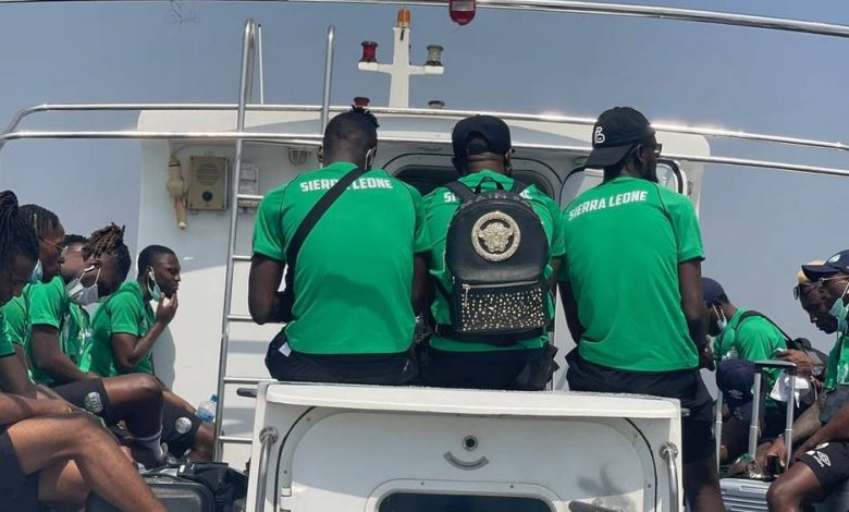 هذه حقيقة سفر منتخب سيراليون إلى الكاميرون على متن "قوارب الصيد"