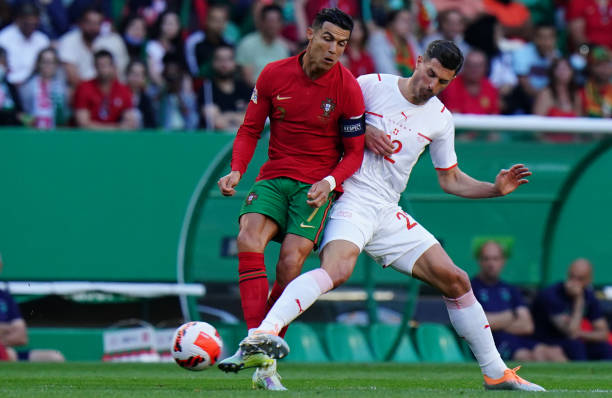 رونالدو يقود البرتغال للفوز على سويسرا في دوري الأمم الأوروبية