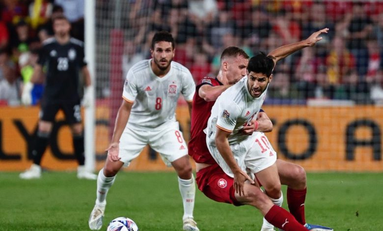 إسبانيا تنجو من فخ التشيك بتعادل صعب في دوري الأمم الأوروبية