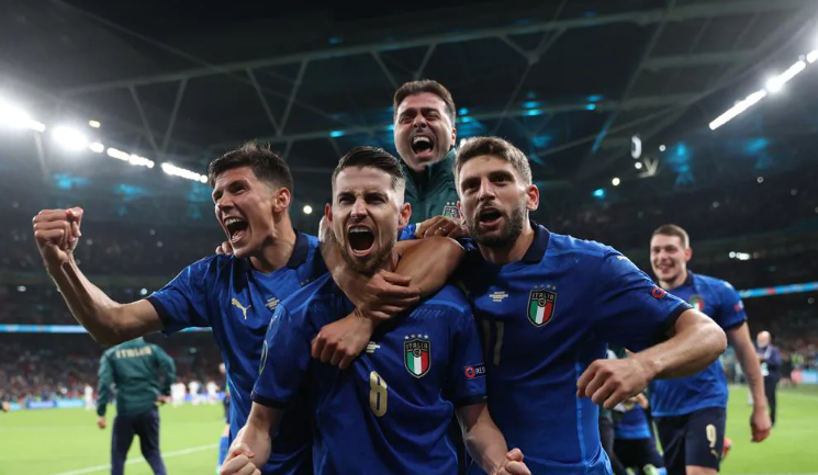 قائمة إيطاليا المستدعاة لمواجهة إنجلترا والمجر في دوري الأمم الأوروبية