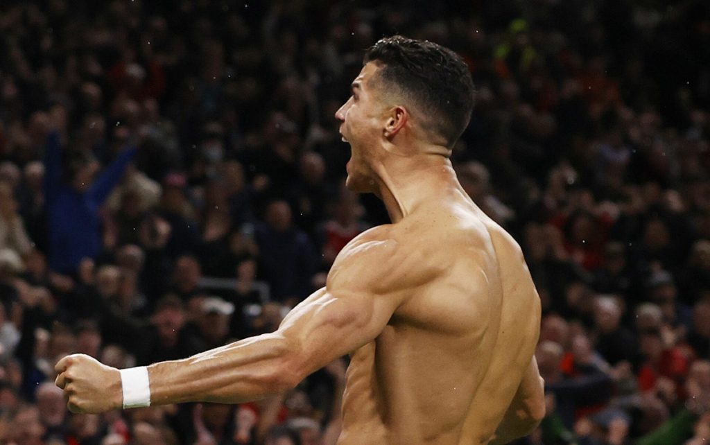 رونالدو مرشح للانتقال إلى النصر السعودي