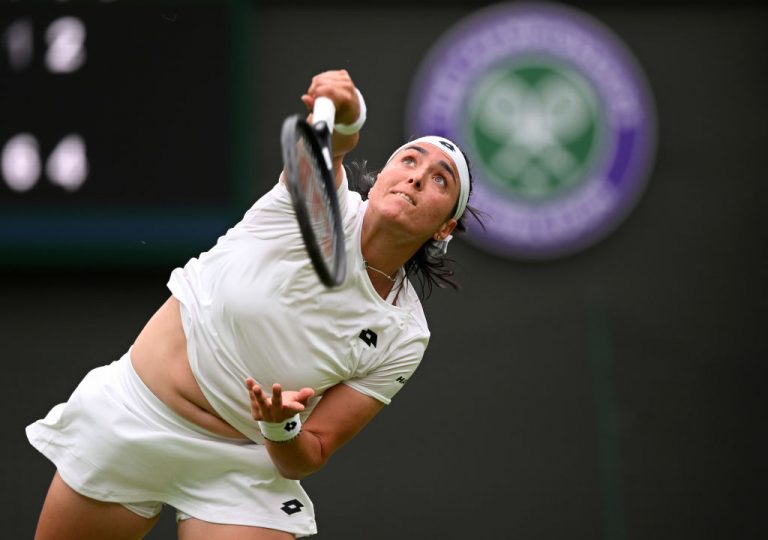 أنس جابر تتعرض لخسارة درامية في البطولة الختامية للتنس