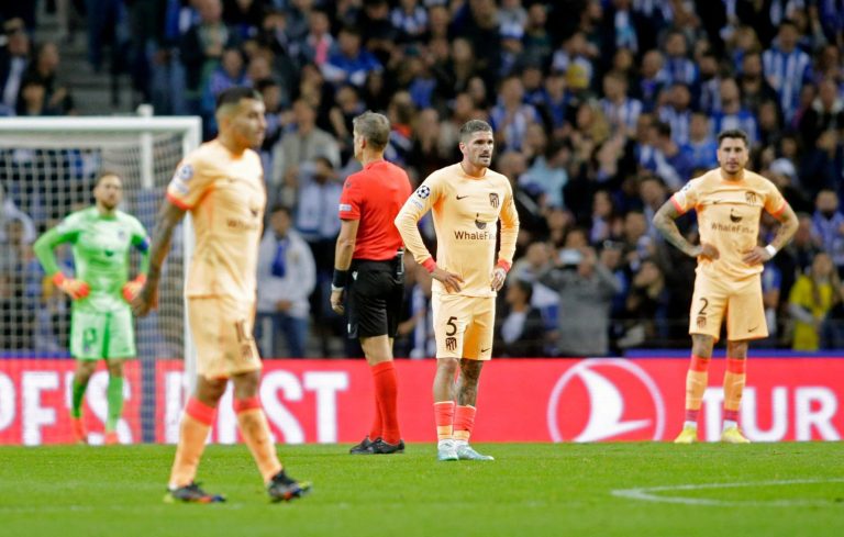 أتلتيكو مدريد يفتح الباب أمام رحيل نجوم الفريق