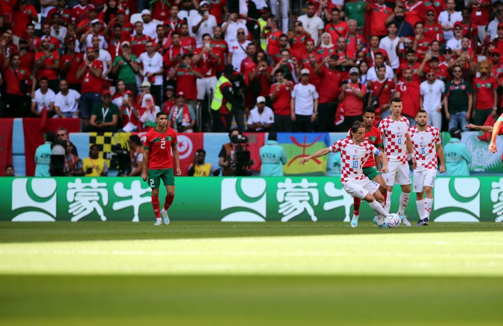 ازيد من 59 ألف مشجع تابعوا مباراة المغرب ضد كرواتيا