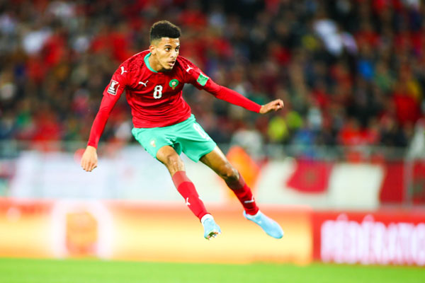 قبل أيام على انطلاق المونديال.. أوناحي يصاب ويغيب عن تدريبات أنجيه الفرنسي