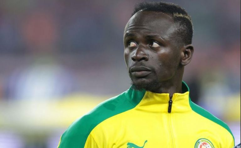 مدرب الباييرن يهدد بحرمان ماني من التوجه للمونديال