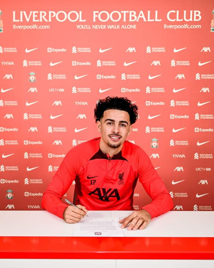 ليفربول يعلن تجديد عقد لاعبه كورتيس جونز ليفربول يعلن تجديد عقد لاعبه كورتيس جونز