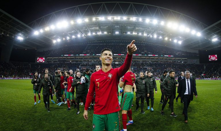 فلامنجو البرازيلي يخطط لصفقة رونالدو