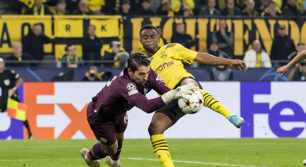 بايرن ميونيخ يقترب من حسم صفقة الموهبة موكوكو