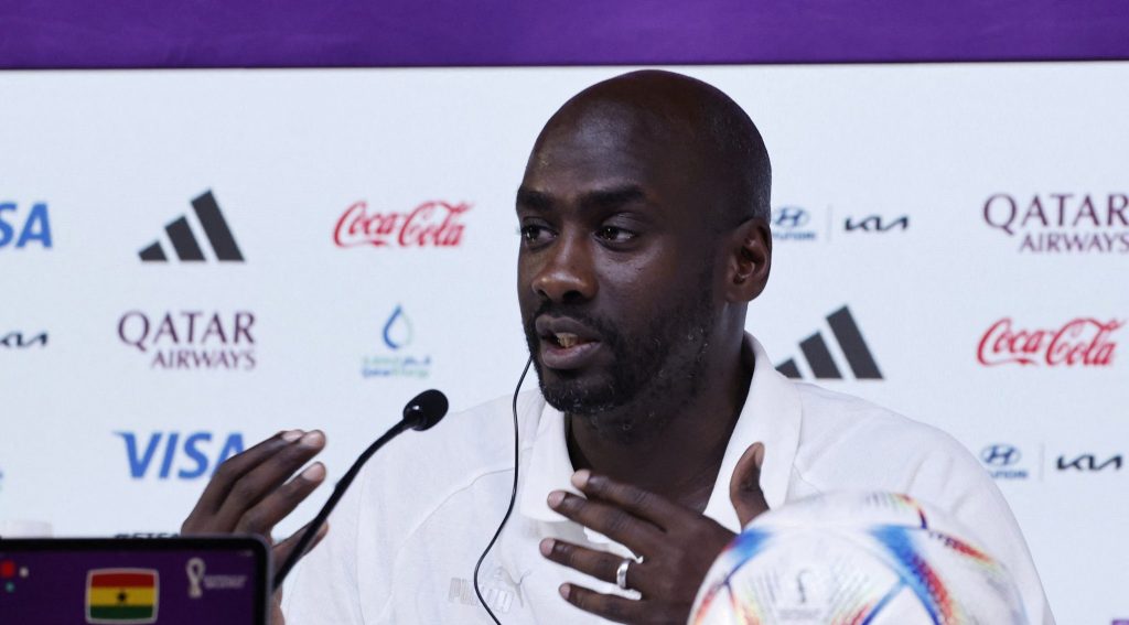 مدرب غانا يطلق تصريحات نارية بعد الخسارة أمام البرتغال.. ويؤكد :"ربما حكام الفيديو كانوا نائمين في هذه المباراة"