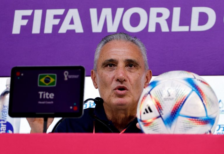 مدرب البرازيل : لم أكن أعلم أن نيمار مصاب