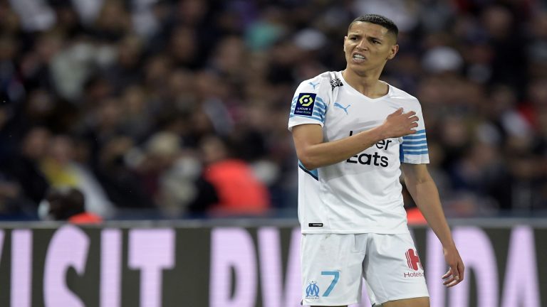 نجم الميلان مرشح لتعويض امين حارث