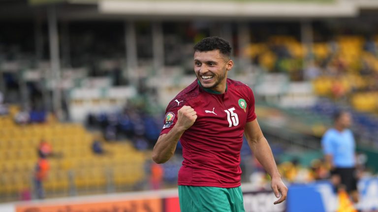 سليم أملاح يلتحق بمركب محمد السادس استعدادا لمونديال قطر 2022