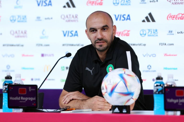 والدة الركراكي : سير..سير...الله إيرضي عليك