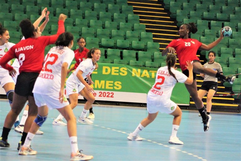 المنتخب النسوي ينهزم أمام غينيا في كأس أفريقيا لكرة اليد