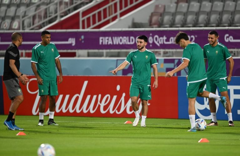 مشاركة 14 لاعبا في أول حصة تدريبية للمنتخب استعدادا لكأس العالم قطر 2022