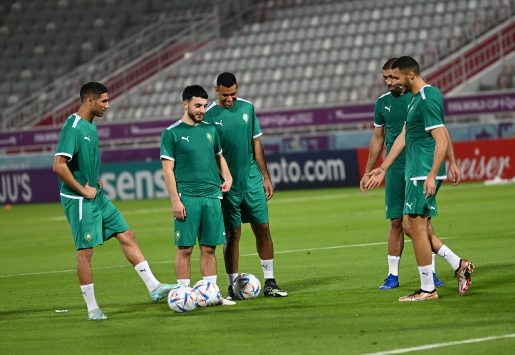 الركراكي يبرمج حصة تدريبية صباحية للمنتخب غدا الجمعة استعدادا لمواجهة كرواتيا