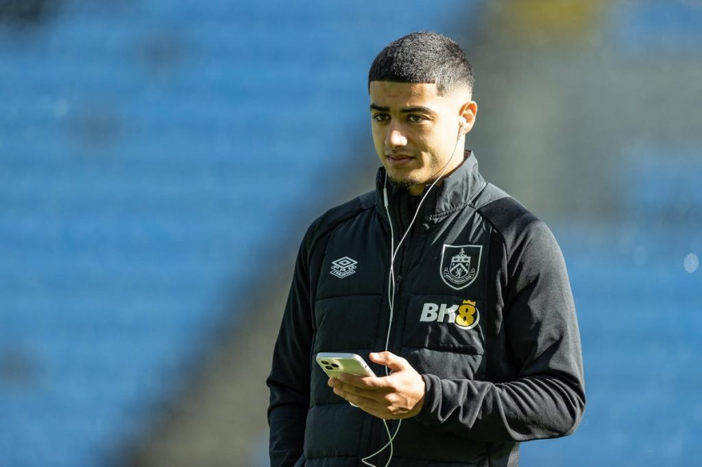 6 معلومات عن أنس الزروري البديل المحتمل لأمين حاريث في كأس العالم قطر 2022