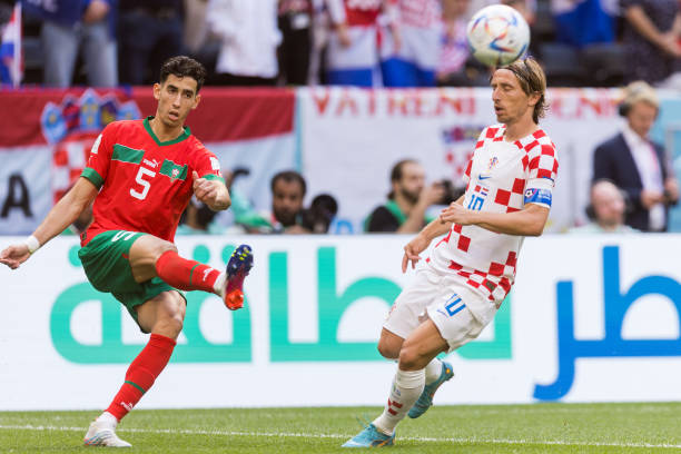 وست هام الإنجليزي يدعم نايف أكرد قبل مباراة المغرب ضد بلجيكا في كأس العالم