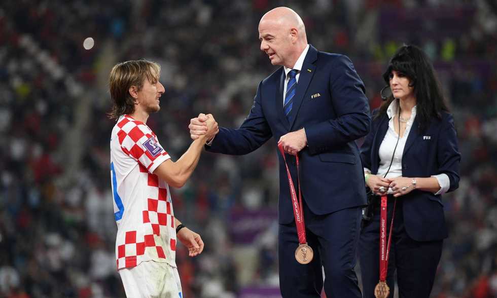 مودريتش يحسم موقفه من الاعتزال الدولي بعد انتهاء مشوار كرواتيا في المونديال